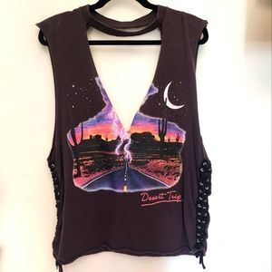 Desert Vibes Cut Out Tshirt